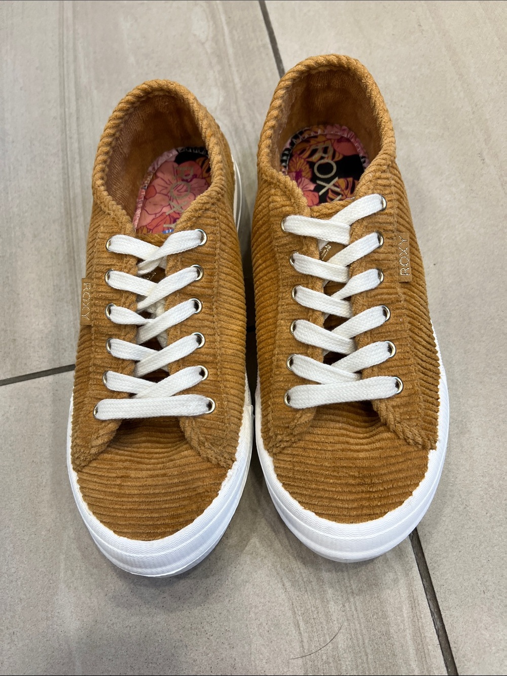 Roxy Corduroy Platform Sneakers in Camel Brown